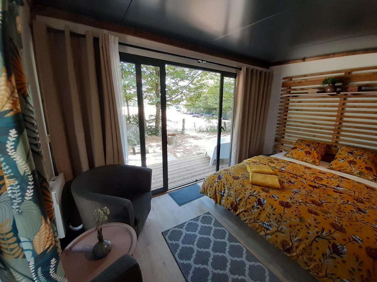 Camping Etang Du Camp Senergues Экстерьер фото